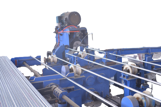 Automatic Pipe threading machine